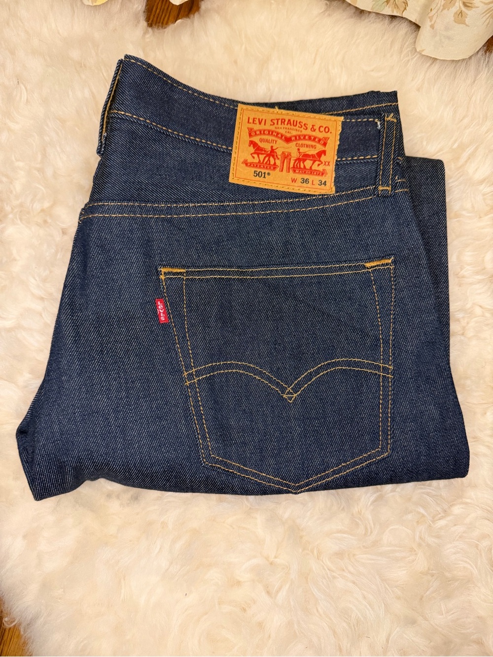 NWOT Levi's Men's Straight Dark Blue Denim Jeans